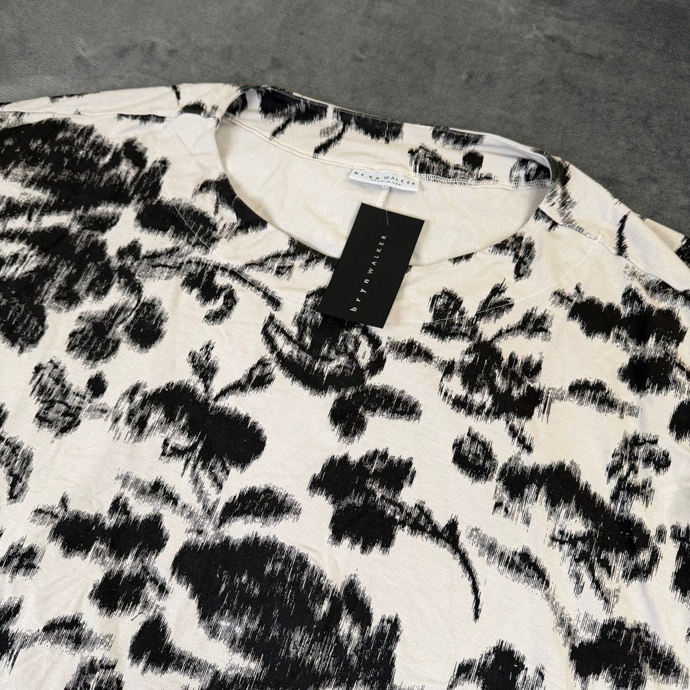 Bryn Walker Floral Print Top Womens Small Gray Black Batwing Sleeve Relaxed NWT
